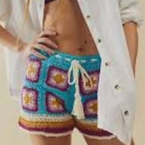Flook x Free People SUNDAY crochet Granny Square Shorts NWT XL **PLS READ**